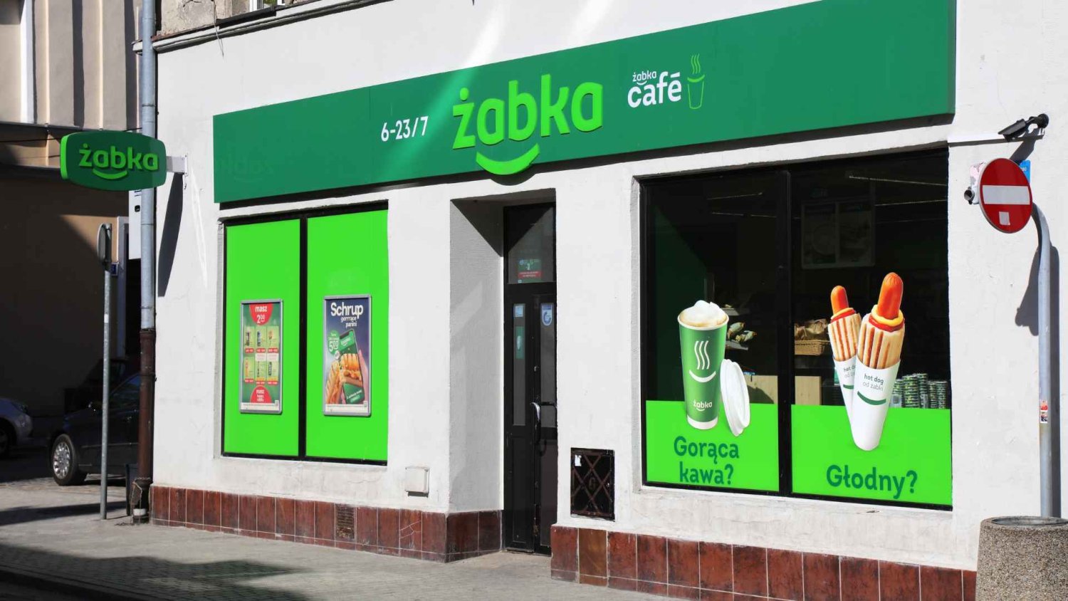 Paragony za zakupy w niedziele przekażą prokuraturze. "Żabkami też się zajmiemy"