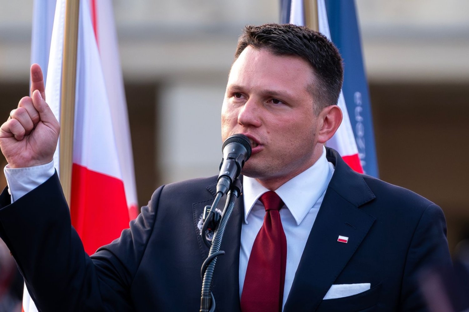 Konfederacja nie powalczy już o Kraków. Mentzen grzmi o "katastrofie" i robi czystki Sławomir Mentzen
