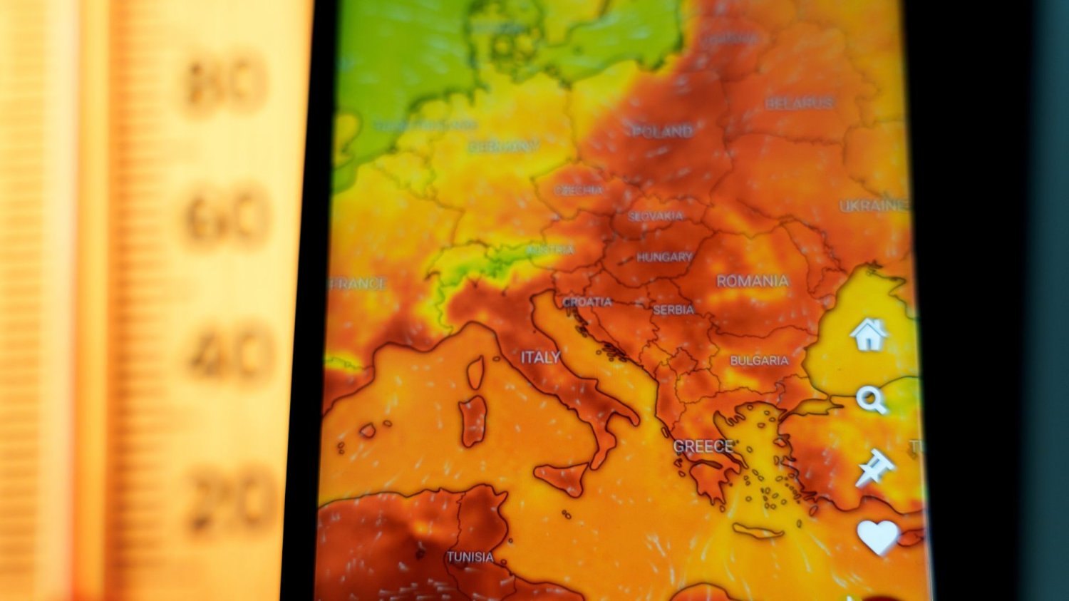 Upały biją kolejne rekordy. To nie jest typowa letnia pogoda – na razie Smartfon i mapa Europy z wysokimi temperaturami