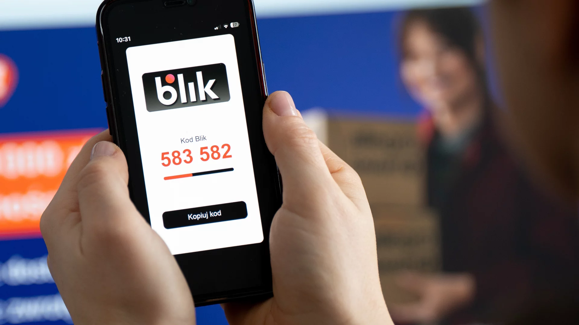 Nowa blokada płatności BLIK 1 września 2026 Smartfon wyświetlający ekran płatności BLIK