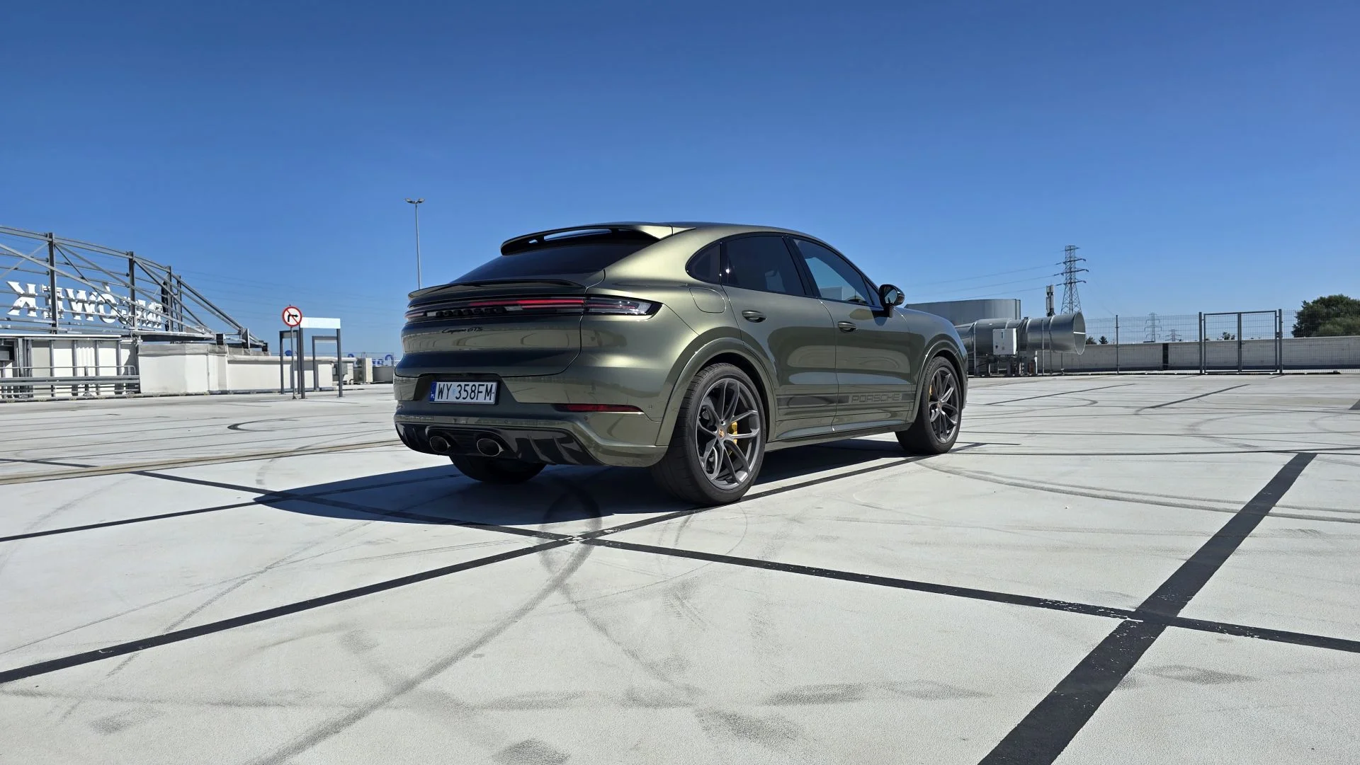 Posche Cayenne GTS