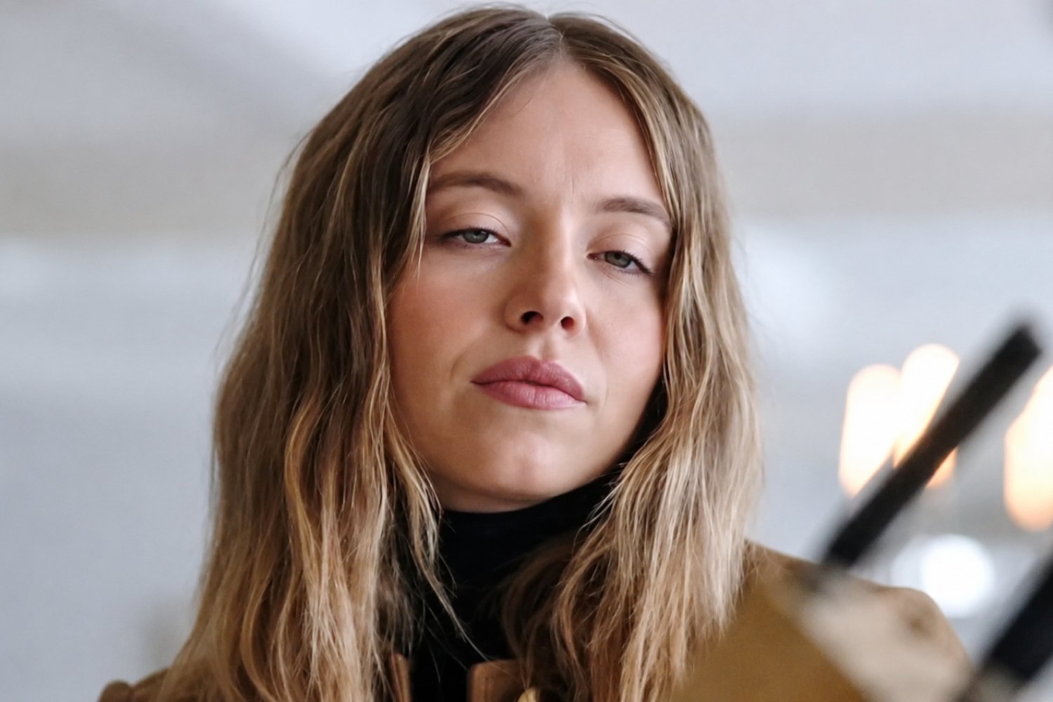 Pomoc domowa na Prime Video. Zaginiona dziewczyna jest lepsza Sydney Sweeney w "Pomocy domowej"