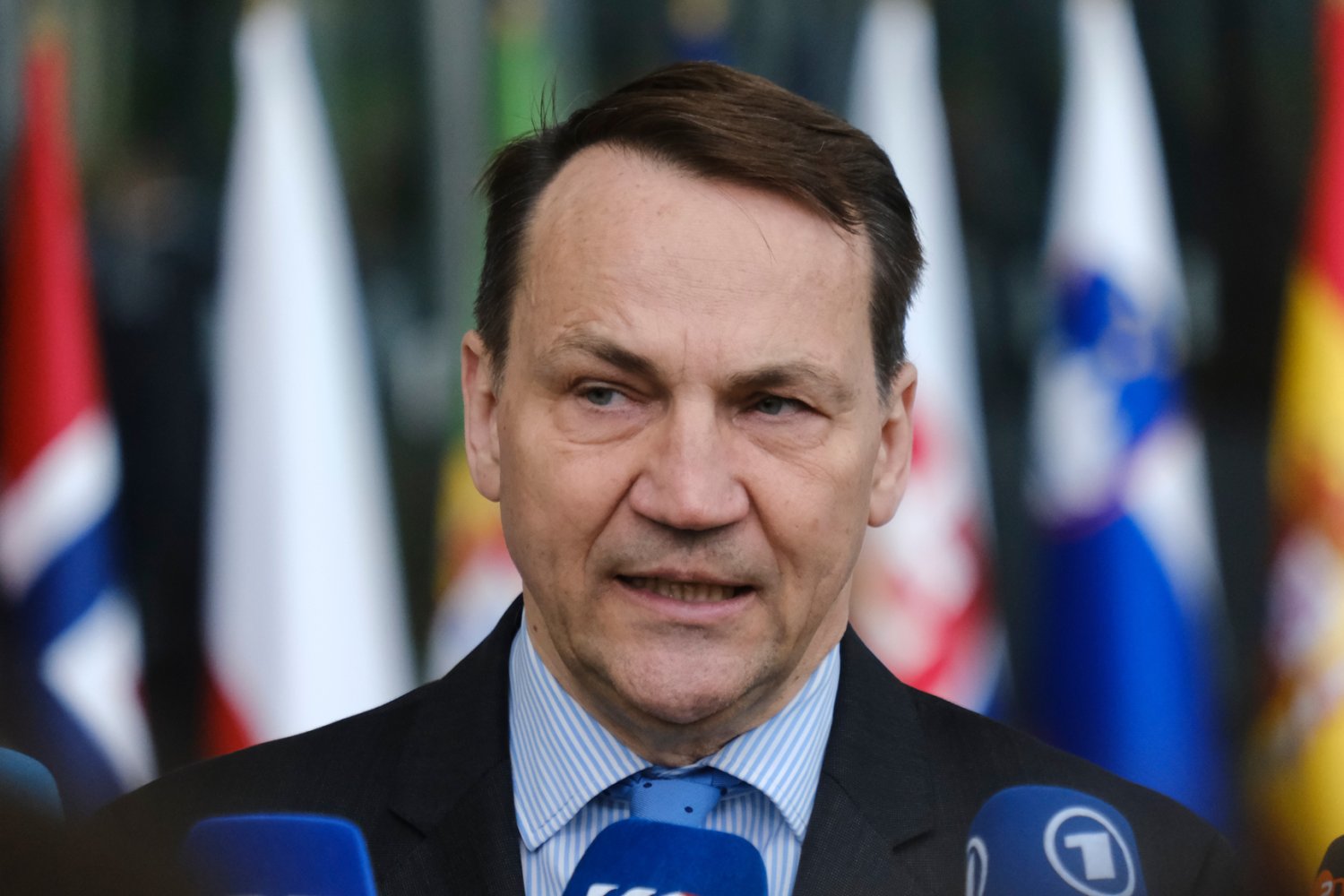Słowa Sikorskiego obnażają decyzję Nawrockiego. Szkoda, że prezydent sam na to nie wpadł