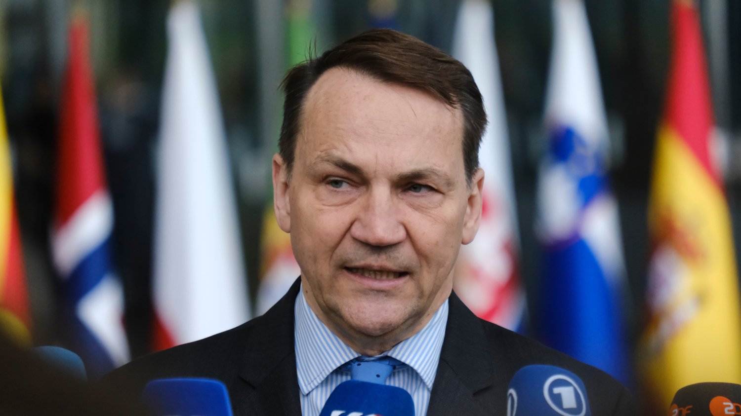 Słowa Sikorskiego obnażają decyzję Nawrockiego. Szkoda, że prezydent sam na to nie wpadł