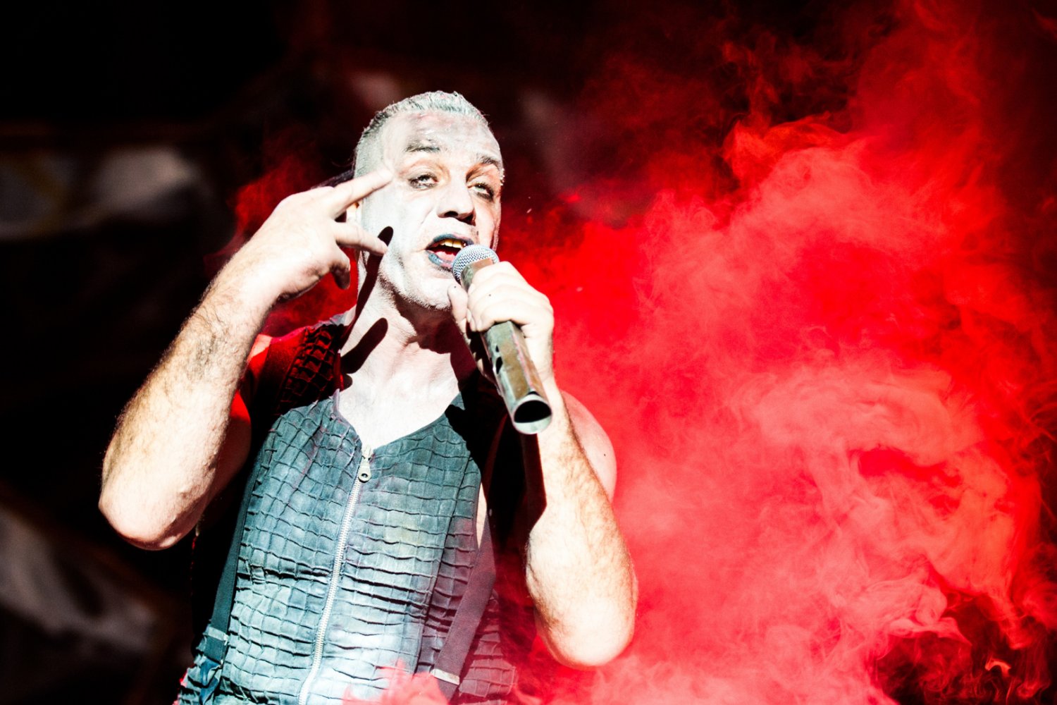 Wokalista Rammsteina organizuje swój festiwal. Metallica pokazała, że można na tym stracić Till Lindemann