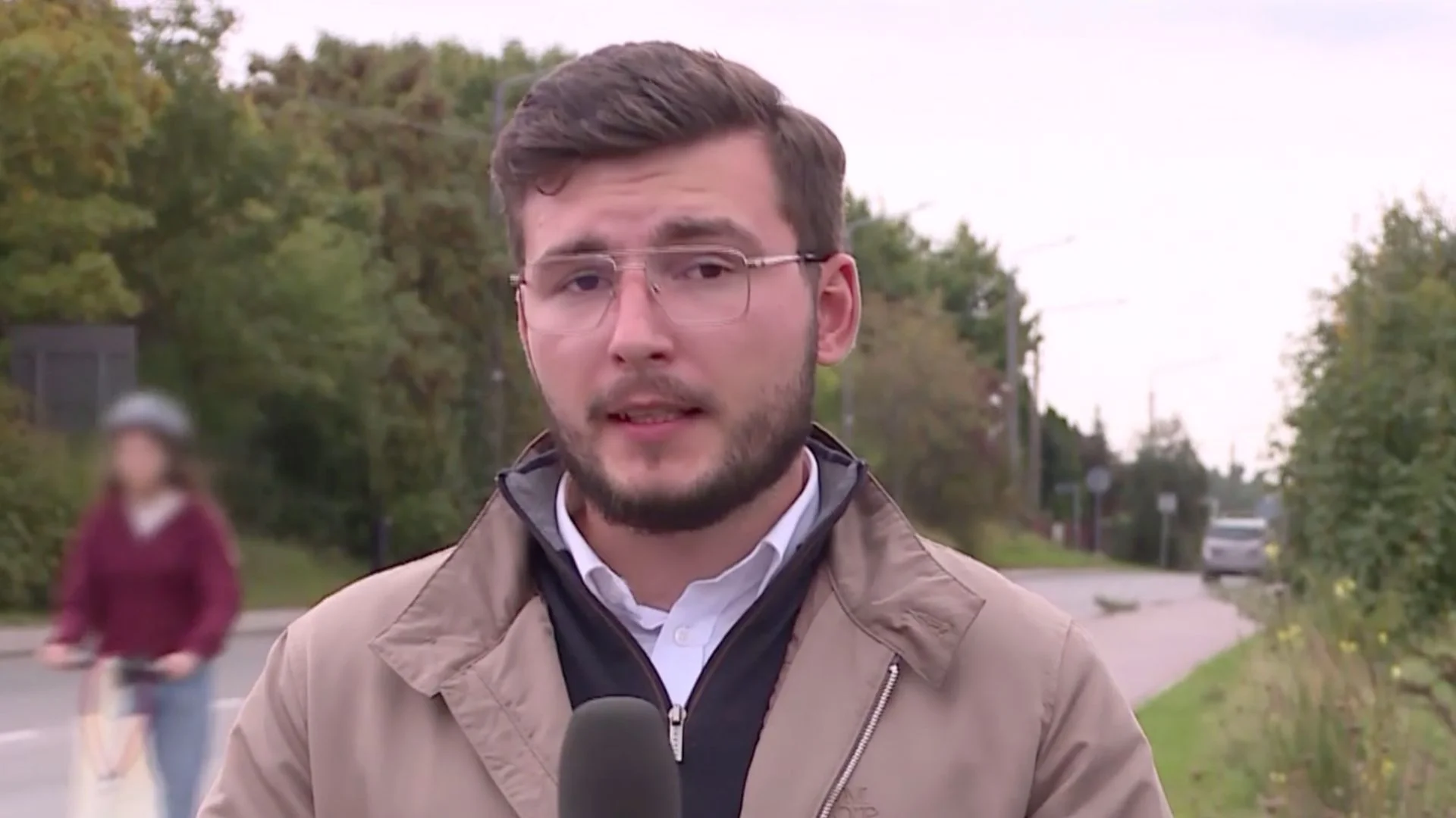 Szokujący moment uchwycony na nagraniu TVP Info. Reporter usłyszał huk za plecami TVP Info, nagranie