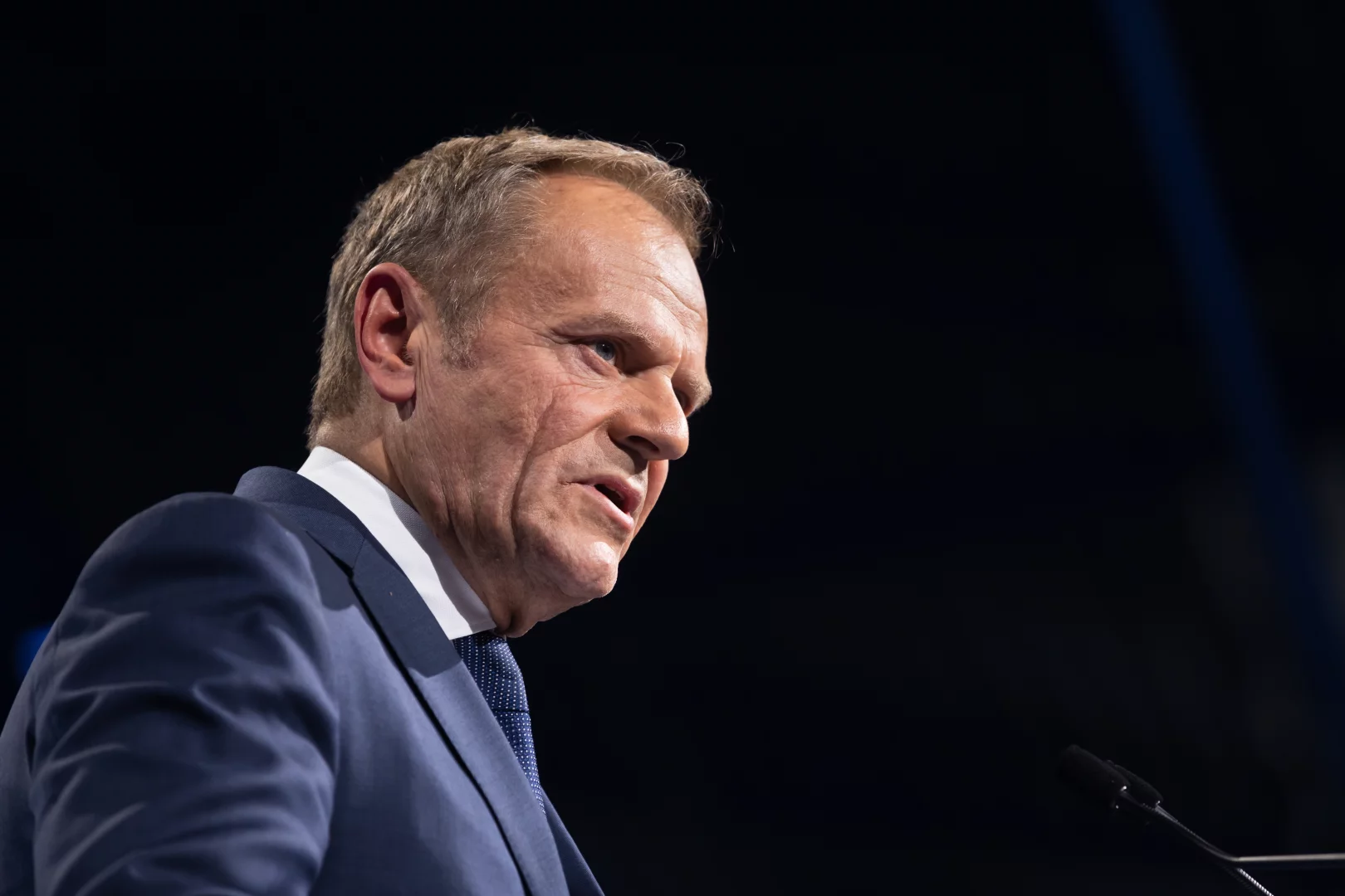 Tusk zza Odry dostał jasny sygnał. "Musi opowiedzieć się po stronie Ukrainy i Niemiec"