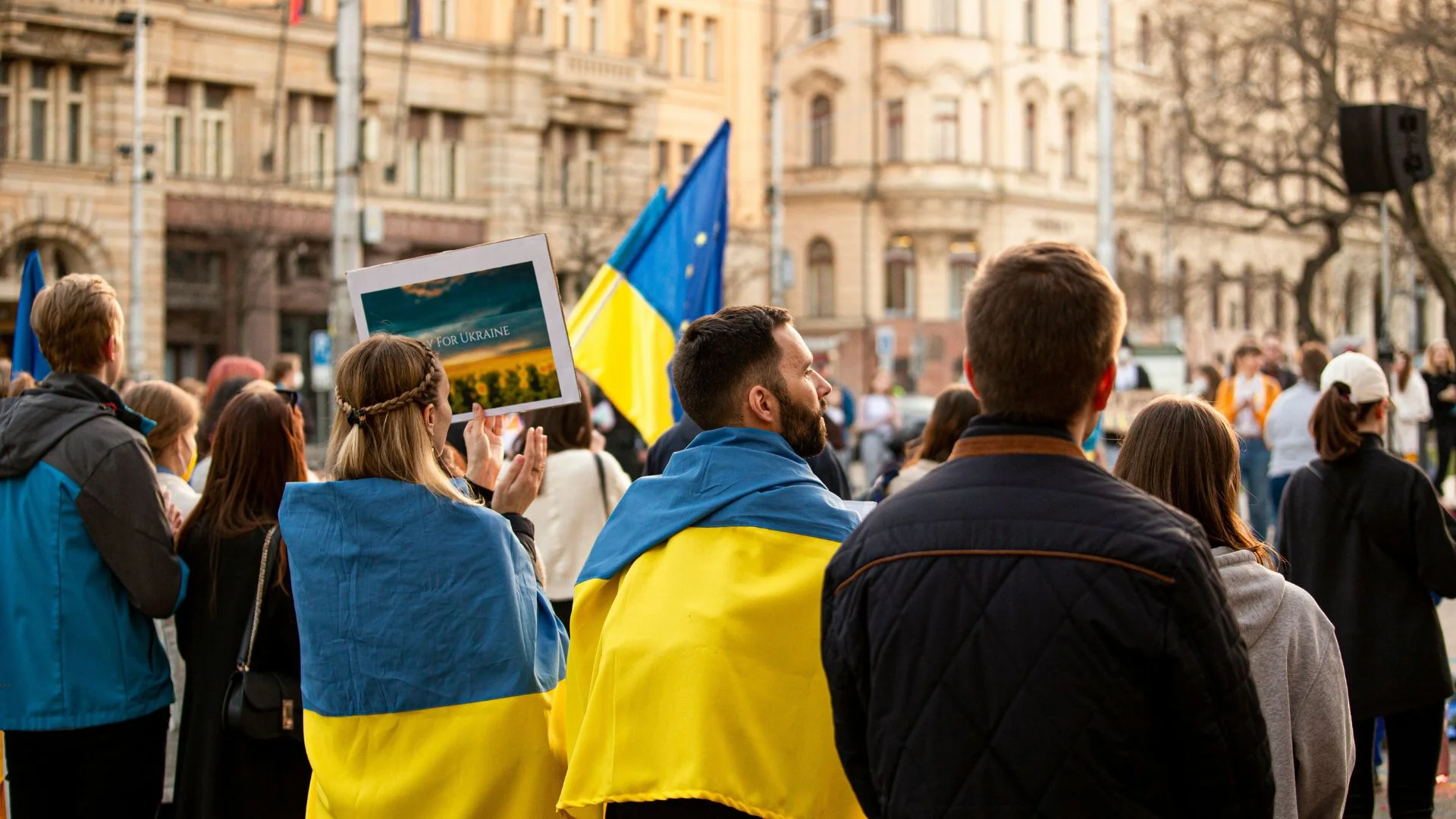 Sondaże mówią jasno o nowych nastrojach Polaków do Ukrainy. Wskazują na jeden trend Ukraina, Polska, Ukraińcy, Polacy