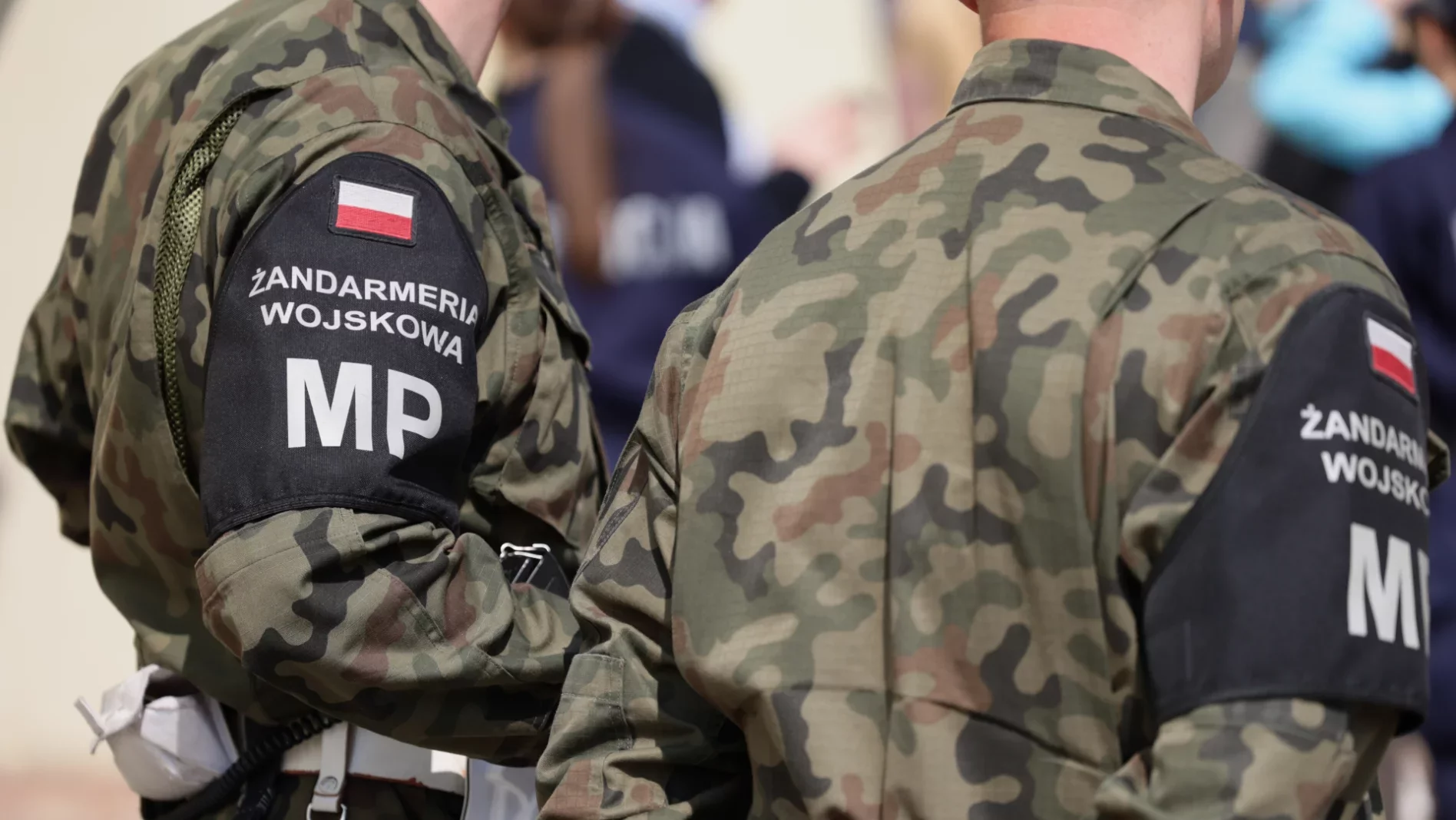 Chińskie auta z zakazem wjazdu do wojska. Nowe przepisy wprowadziły jednak zamęt