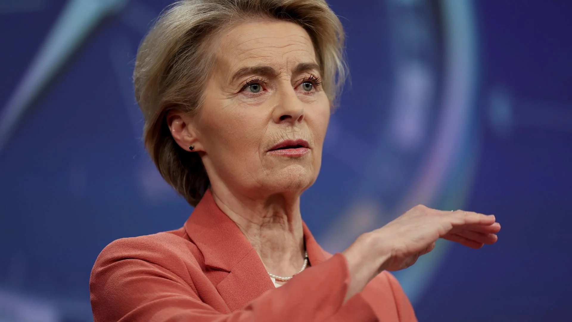 Von der Leyen mówiła o UE, ale jak do Putina. "Art. 4" ma mu pokazać miejsce w szeregu