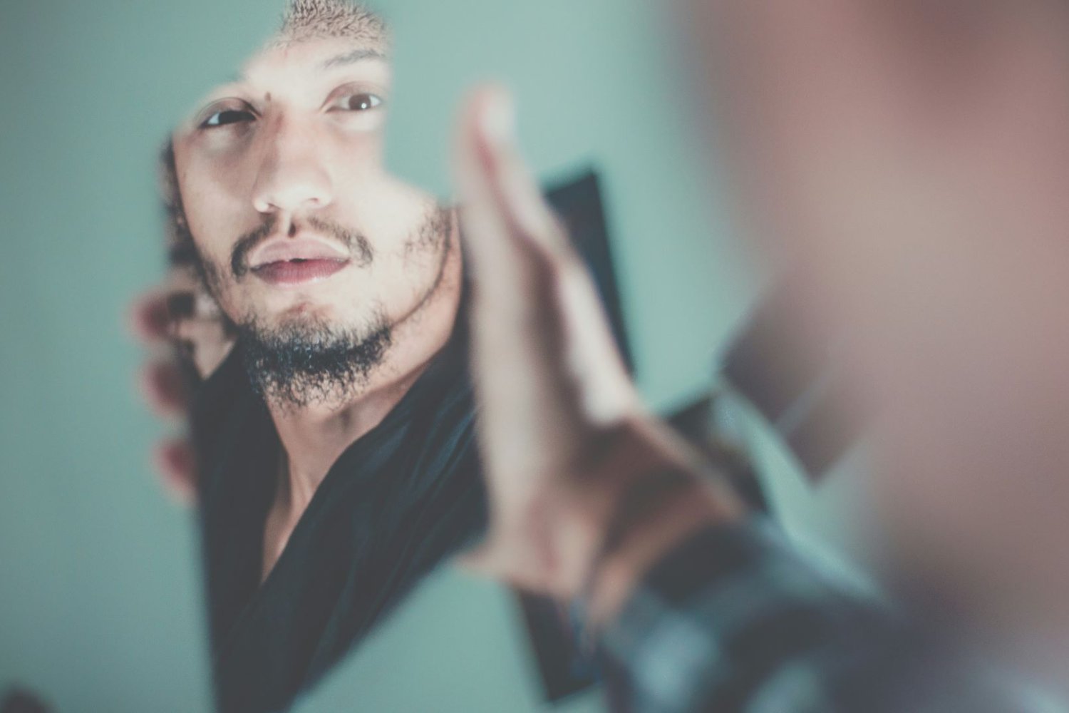 Looksmaxxing podbija media społecznościowe. Gdzie kończy się dbanie o siebie?