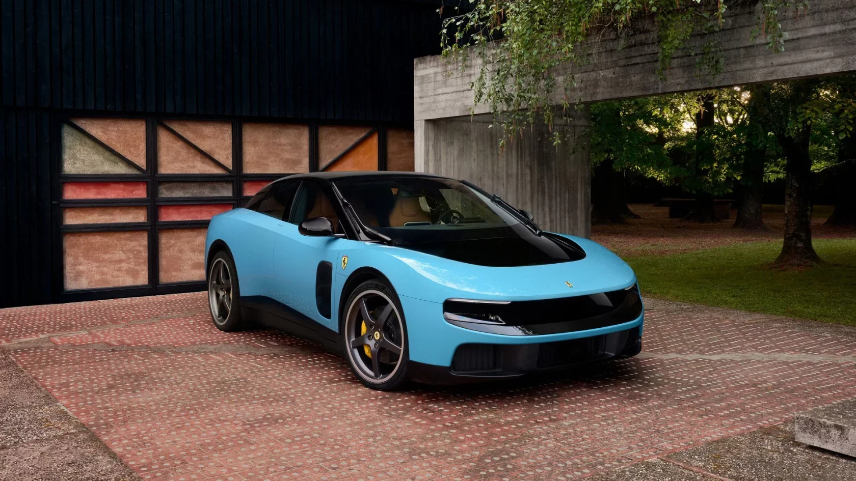 Ferrari Luce EV
