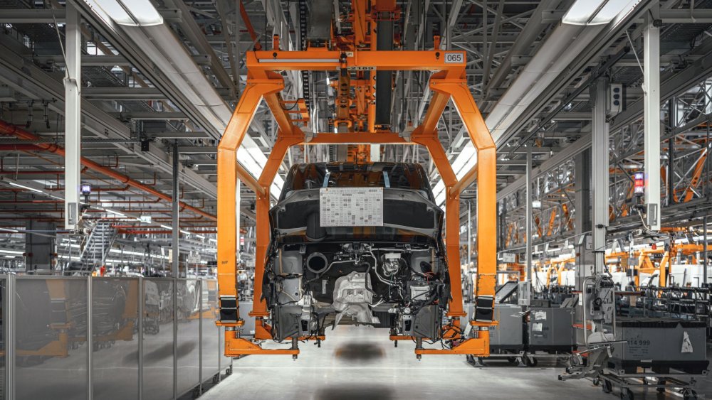 VW's Września plant rolls out its 600,000th vehicle, ten years after opening