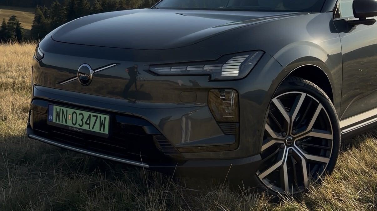 Jeździłam Volvo EX60 i totalnie mnie wciągneło. To nie jest zwyczajny elektryk