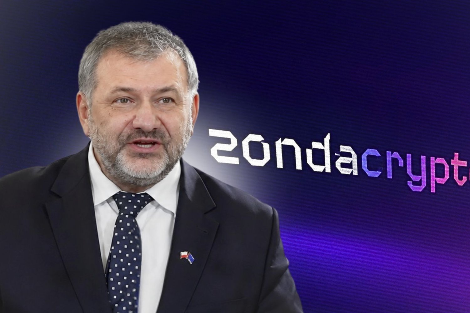 Waldemar Żurek na tle logo Zondacrypto