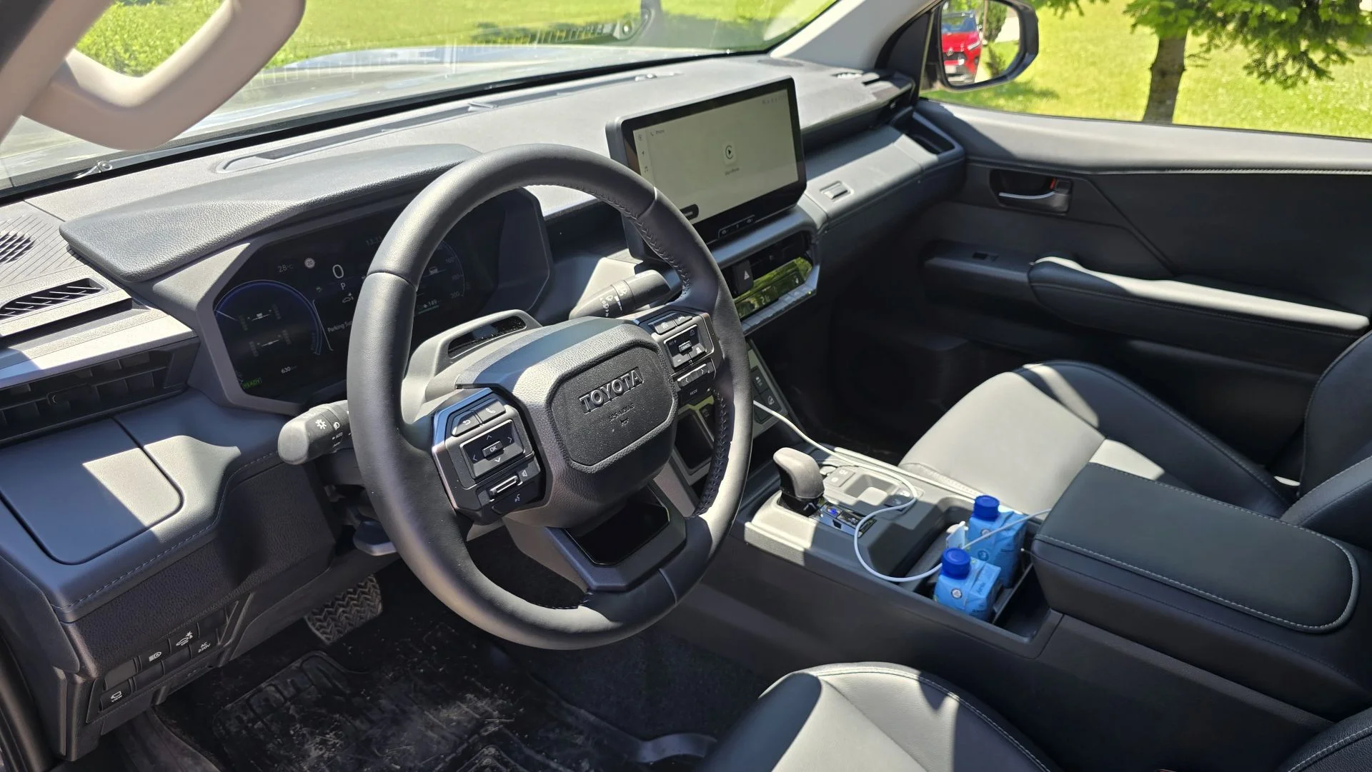 nowa Toyota Hilux