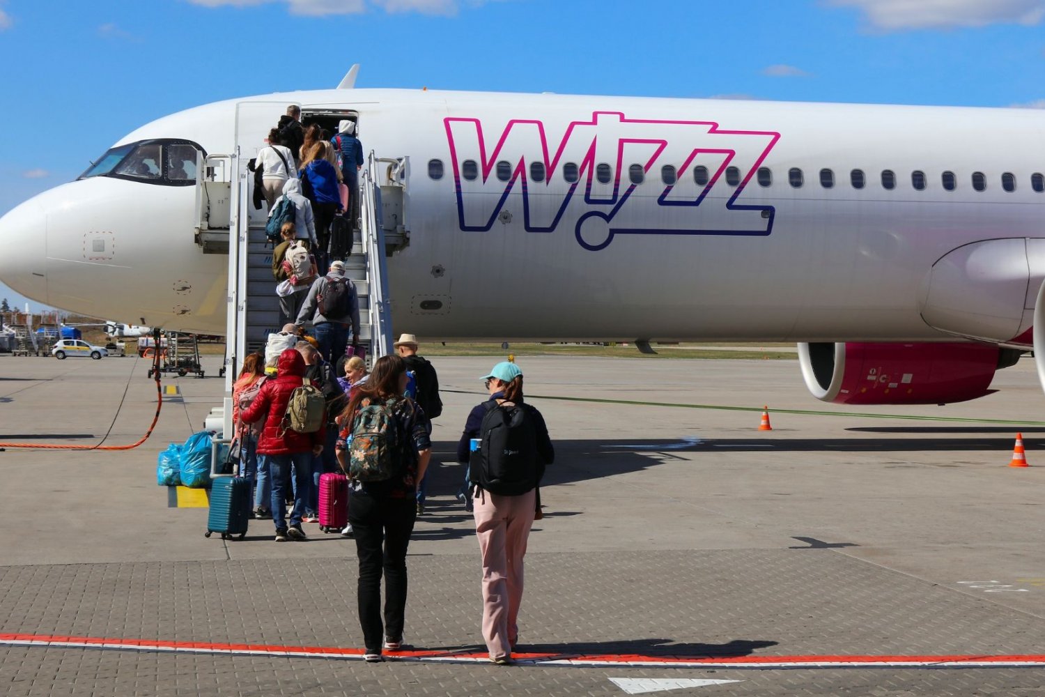 Wizz Air najbardziej punktualnym tanim przewoźnikiem