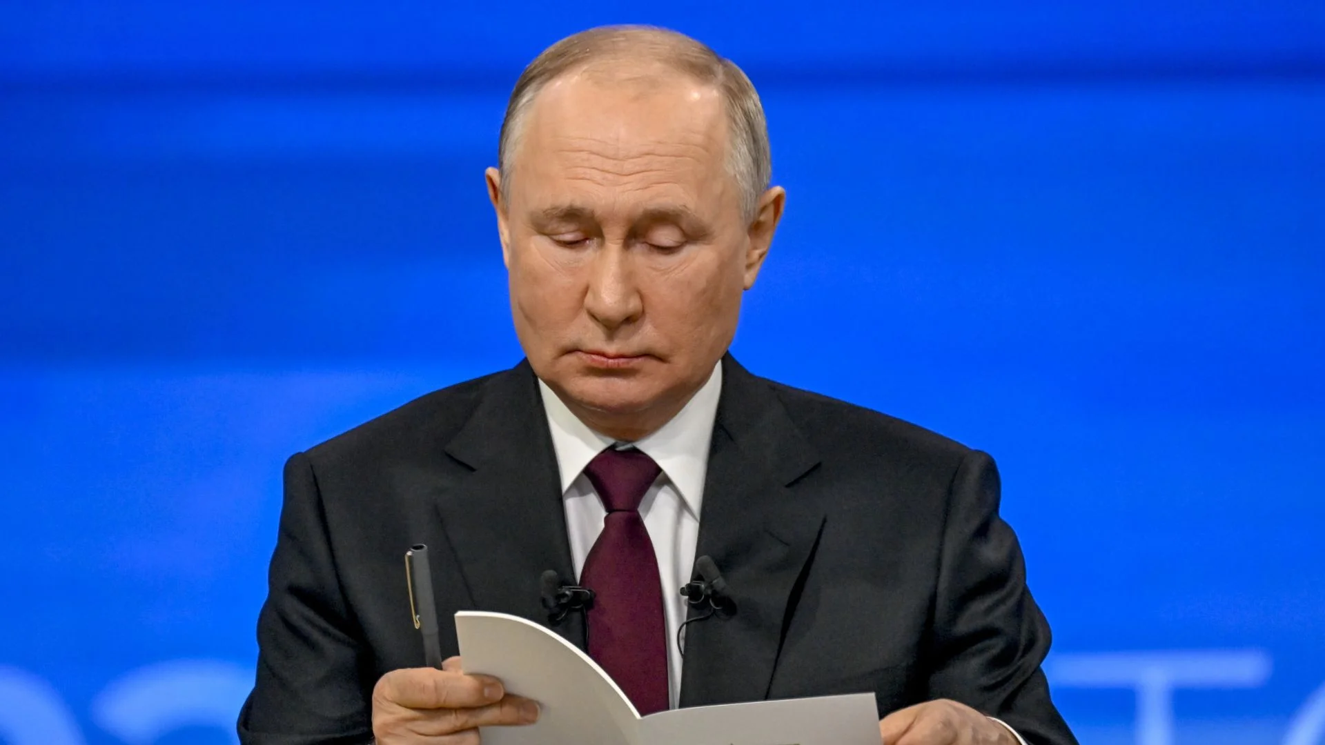 Putinowi marzy się "druga Jałta". Trzech przywódców przy stole, Zełenskiego brak