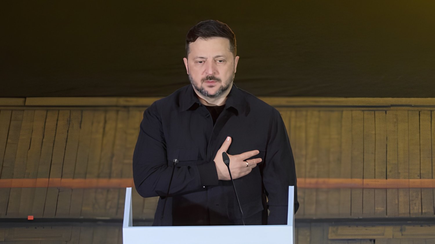Lew Biały jak Orzeł Biały. Kolejny kraj chce odebrać Zełenskiemu order Wołodymyr Zełenski