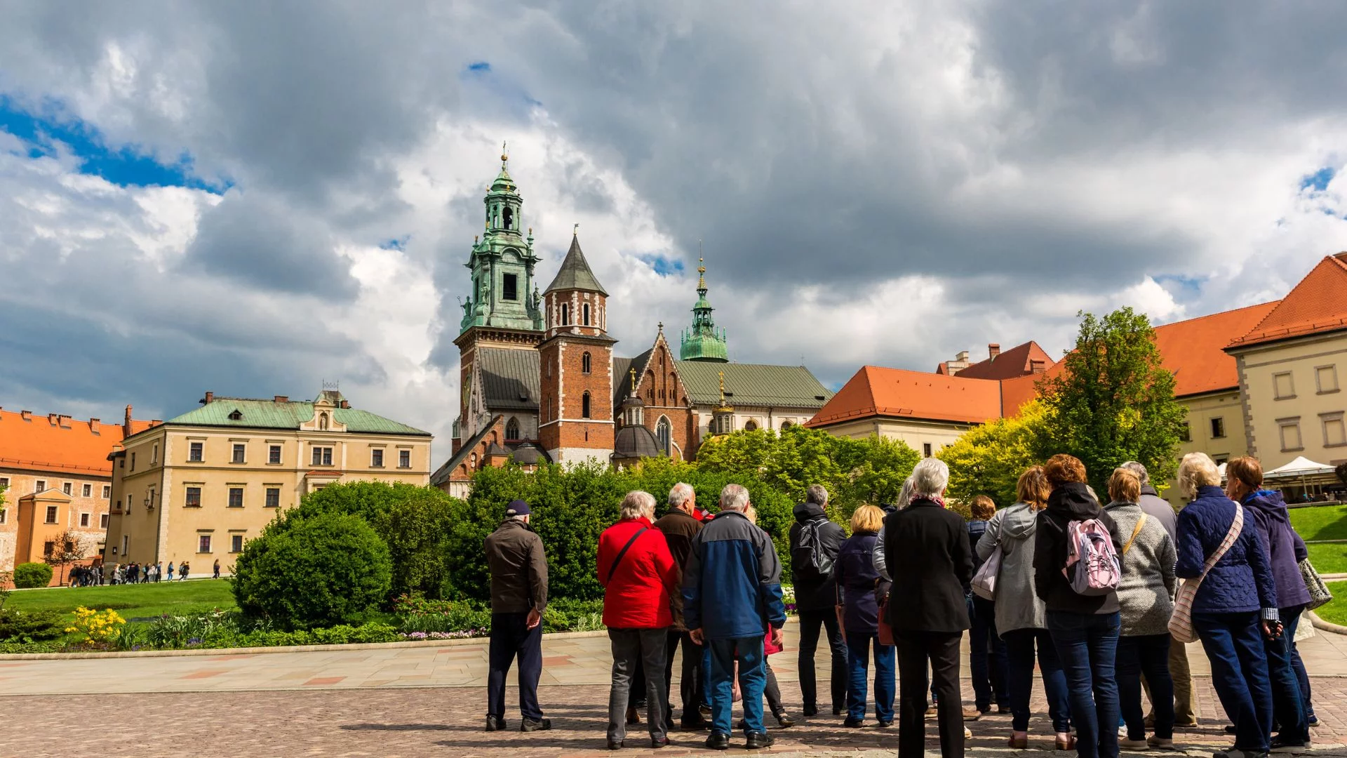 Wakacje tańsze choćby o 600 zł. Z nowego bonu turystycznego skorzystają wybrani Polacy