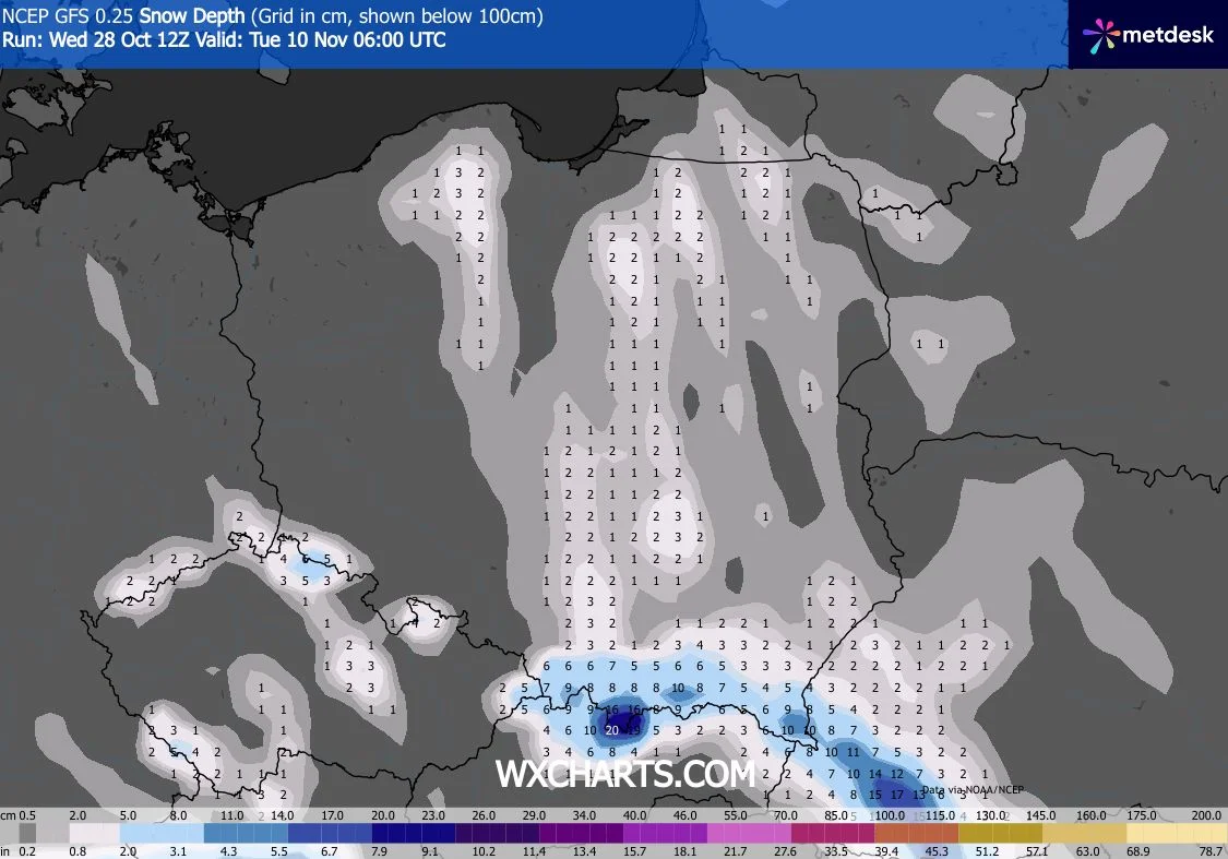 Mapa grubości pokrywy śnieżnej w Polsce 10 listopada, 1-3 cm w centrum i na wschodzie, w Tatrach do 20 cm