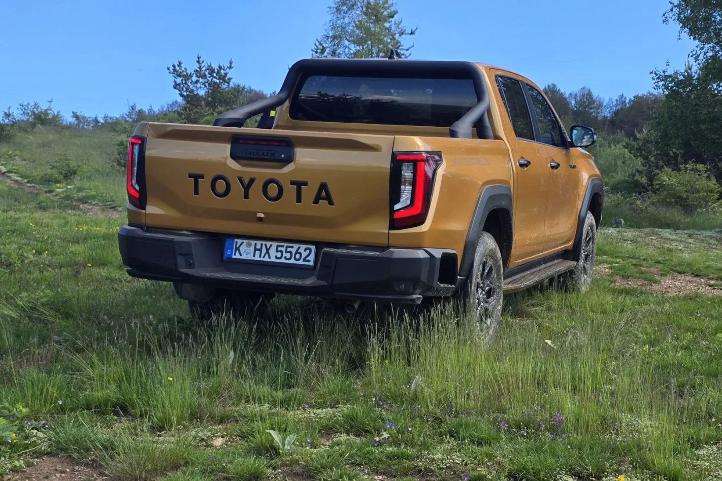 Toyota Hilux