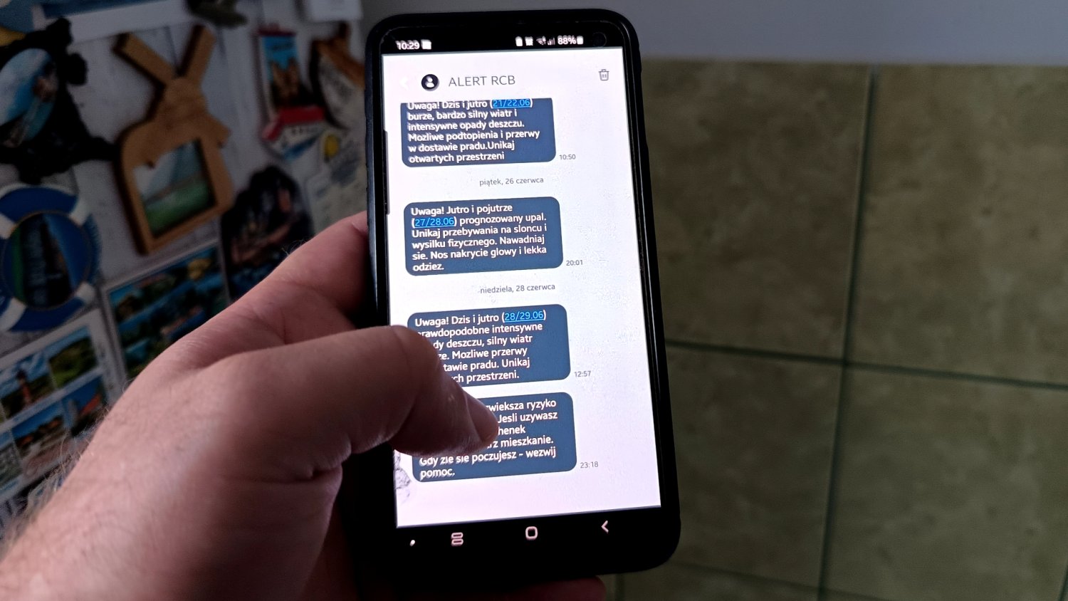 Alert RCB natychmiast do poprawy po nocy grozy. Rząd wprowadzi nową zasadę