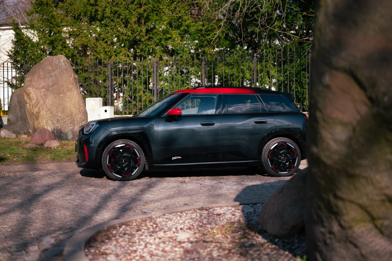 Mini John Cooper Works Aceman