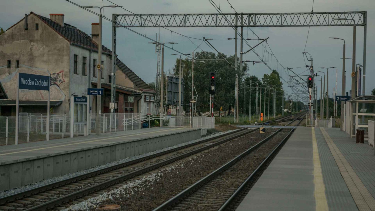 Stracisz prawo jazdy za wjazd na przejazd kolejowy. Szkoda, że nic to nie da